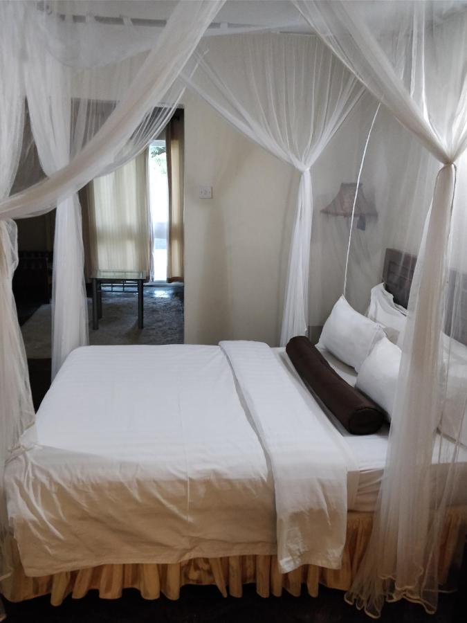 Lake Kariba Inns Siavonga Ngoại thất bức ảnh