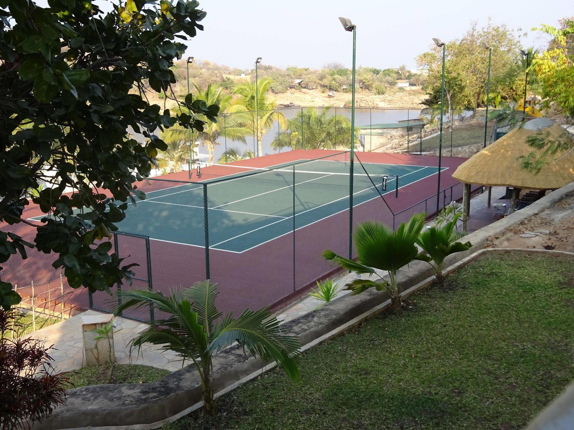Lake Kariba Inns Siavonga Ngoại thất bức ảnh