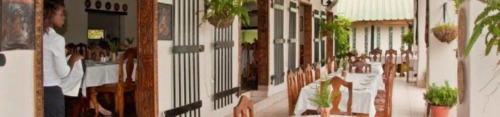 Lake Kariba Inns Siavonga Ngoại thất bức ảnh